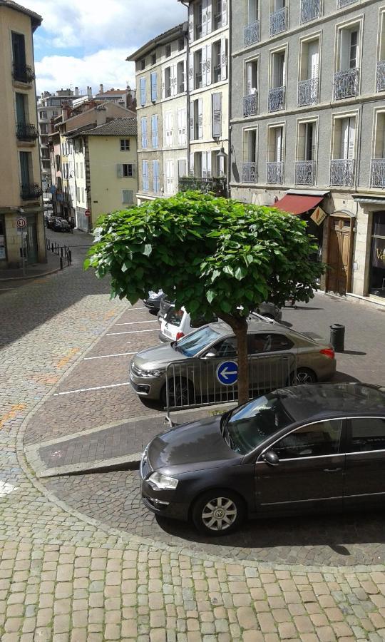 Le Sultan Du Theron 1Er Etage Apartment Le Puy-en-Velay ภายนอก รูปภาพ